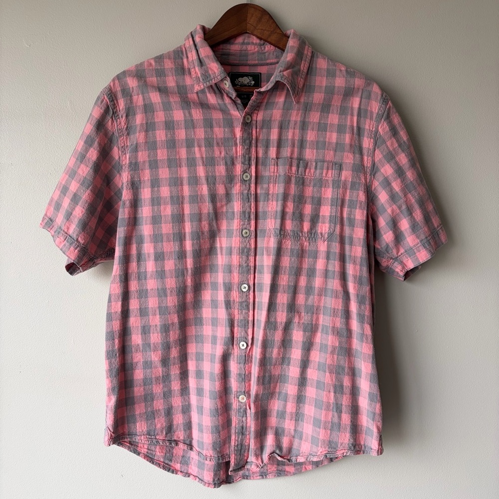 Roots Pink and Gray Check Short-Sleeve Button-Down Shirt Men's Large‎